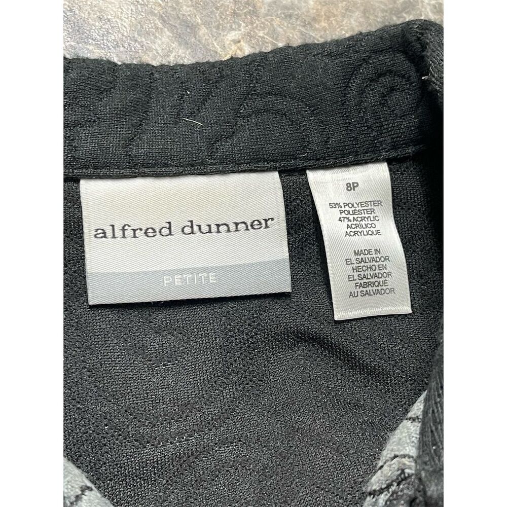 Alfred Dunner Women's Gray Butterfly Embroidered Jacket Size 8P Petite SKU443 - Picture 7 of 11